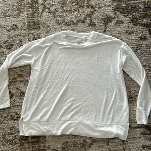Extra soft white long sleeve sweater (Lucky Brand)